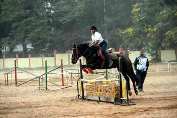 hot girls horse riding in india hot female jockey in india 