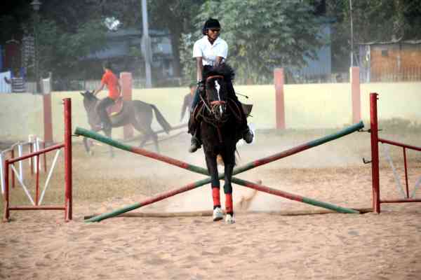 hot girls horse riding in india hot female jockey in india 