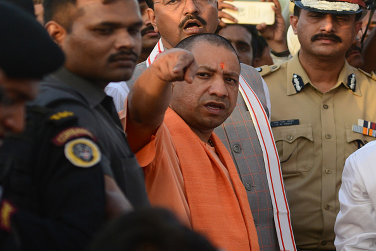 CM Yogi Adityanath road show in Mumbai for investor summit 2018