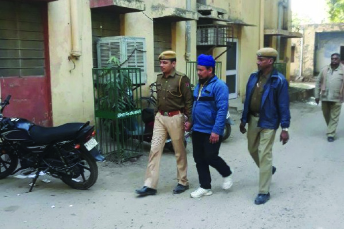 ten year jail to smuggler