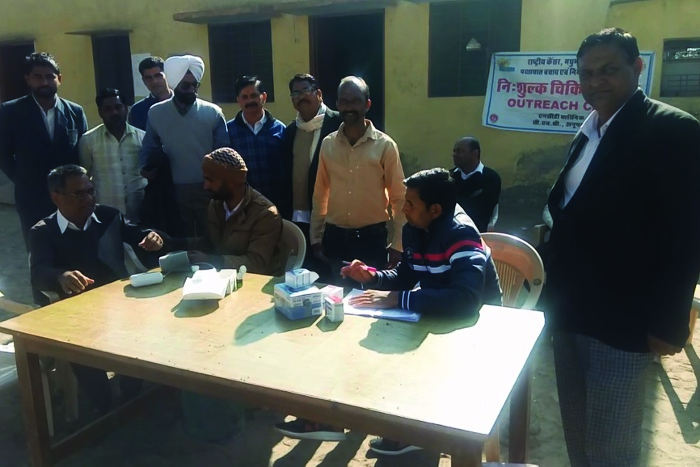 Video: free treatment camp held in anoopgarh court ground