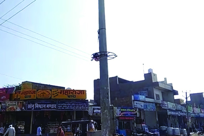 cctv camra on four road in anoopgarh