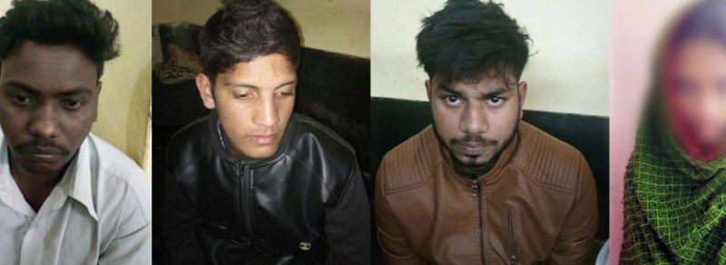 खेत में चल रहा था घिनौना काम, एक युवती व तीन युवकों को पुलिस ने घेर कर पकड़ा