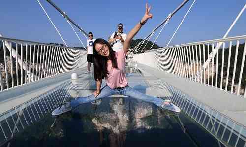 China,glass bridge,tourists,world,Highest,attraction,longest,mountain,