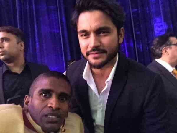 virat invited srilankan fan gayan sennanayake to his wedding reception