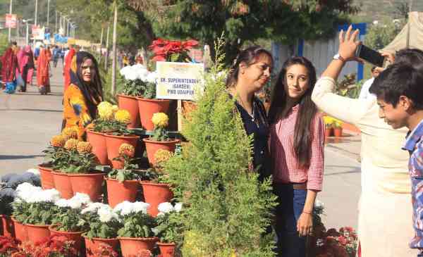 FLOWER SHOW IN UDAIPUR 2017