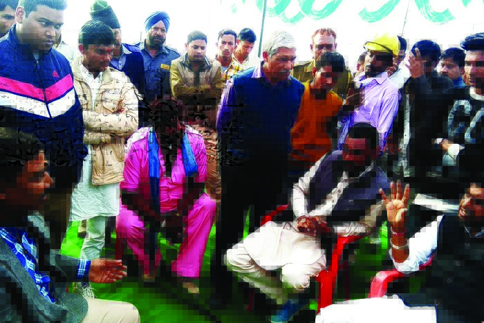 worker strike in suratgarh thermal