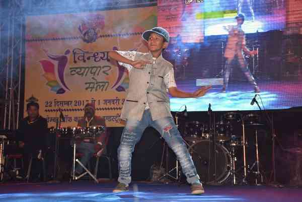 विंध्य व्यापार मेला में मनमोहक प्रस्तुति, देखे इस फोटो में