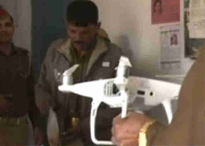 taj mahal, taj mahal security, drone, cisf, taj mahal central park, cisf security in taj mahal, etmaudaola police, thana etmaudaola, etmaudaola police station, agra police, up police, yellow zone, taj mahal yellow zone