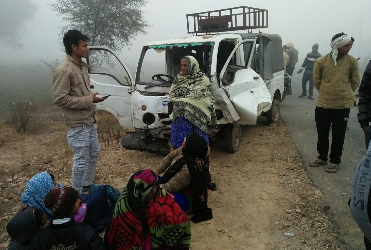 vehicle, jeep, accident, fog, bhind news, bhind news in hindi, mp news