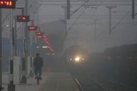 MP temperature and train status update in hindi