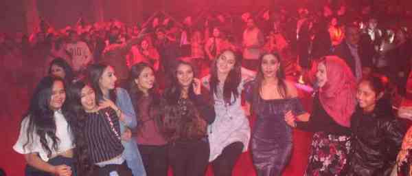 Ajmerites celebrate new year with friend and family