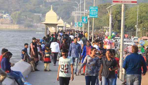 Tourists in udaipur 2018 images