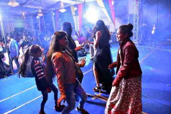 2018 new year welcome to amazing style, new year nude party, new year hot girls, happy new year bitches , happy new year 2018 gif, happy new year meme 2018, happy new year gif, happy new year to my love, new year countdown live, new year live, burj khalifa new year 2018, countdown to new year 2018, happy new year 2018 gif 