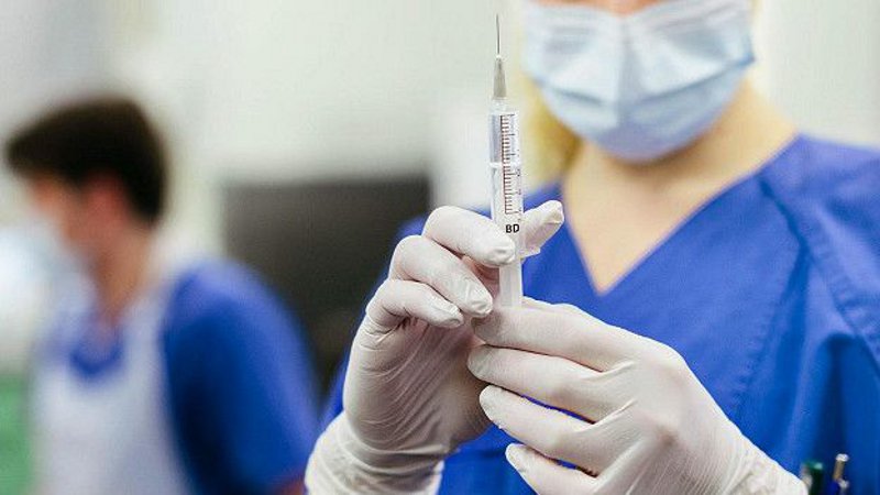 आयुर्वेद डॉक्टर के घर आखिर अफसरों ने क्यों मारा छापा, क्या है इसके पीछे का राज