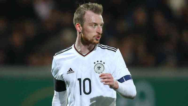 wolfsburg,Midfielder Arnold