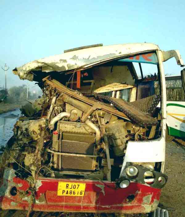 sikar accident
