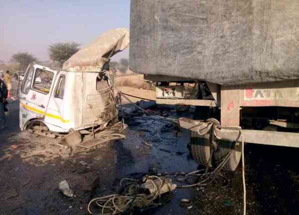 sikar accident