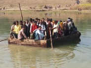 travel in the boat 