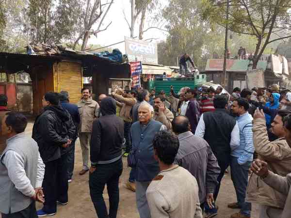 Enchrochment free movement