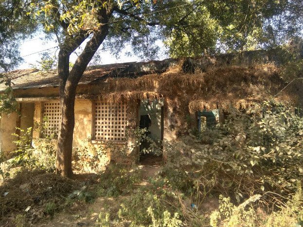 वीडियो में देखिए इस कॉलोनी की दुर्दशा, मेंटेनेंस के नाम पर क्या कर रहे हैं जिम्मेदार अफसर, पढि़ए खबर...