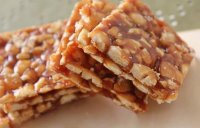 peanut chikki