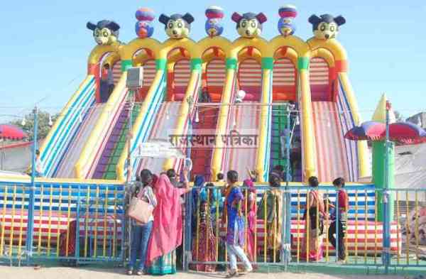 New Year Carnival Fair in Pali