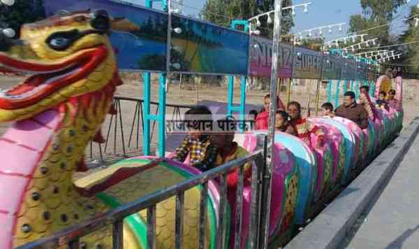 New Year Carnival Fair in Pali