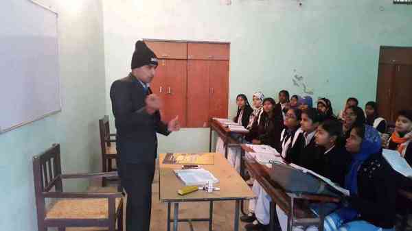 CDO Divya Mittal inspected Government Inter College