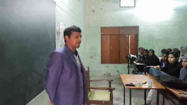 CDO Divya Mittal inspected Government Inter College