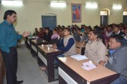 अंग्रेजी के शिक्षकों से जब पूछा अंग्रेजी के सवाल तो ऐसा मिला जवाब