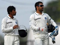 wriddhiman saha took 10 catches in a test match