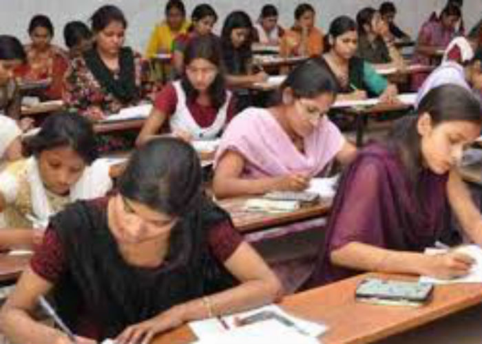 UP Board Exam Time Table 2018, up board, up board exam 2018, board exam of 10 and 12, high school, stllabus, cctv on exam center, cctv for up board exam