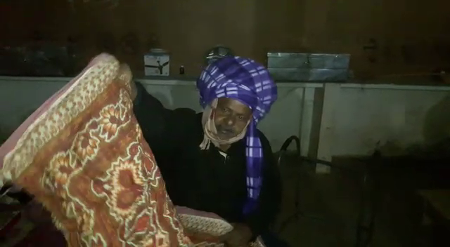 वृद्धा आश्रम में तिल- तिल कर मरने को मजबूर बुजुर्ग, सुविधा देने के नाम पर ठगी कर रहे एनजीओ संचालक