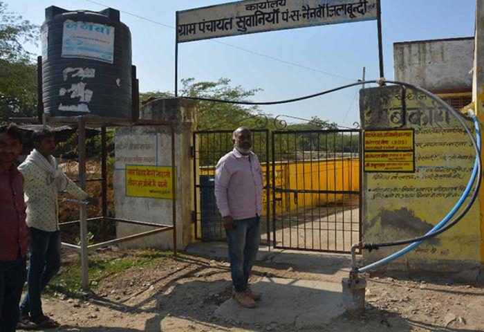 Suvaniya village suffers from drowning waterproof plan no water avail