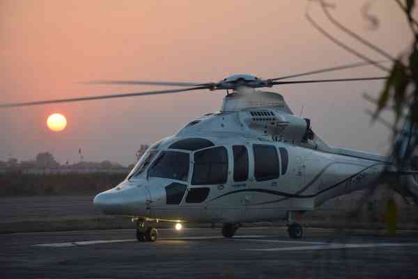 इस तरह सीएम शिवराज और राज्यपाल की हुई अगुवानी