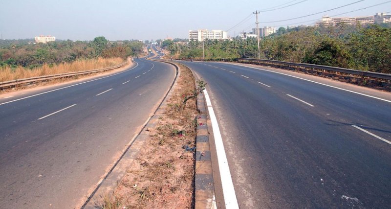 Chiloda-Gandhinagar Sarkhej SixLine Highway