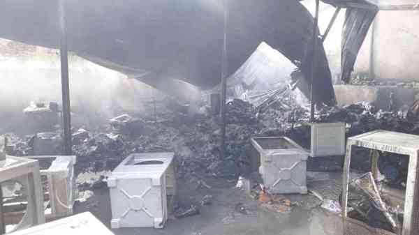 fire in cooler factory udaipur