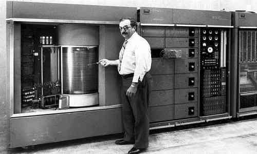 Digital Technology,technology,computer prgramming,Computer,computer virus,electro mechanical,Computer mouse,