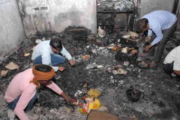 Cylinder blast at Vidhyadhar Nagar