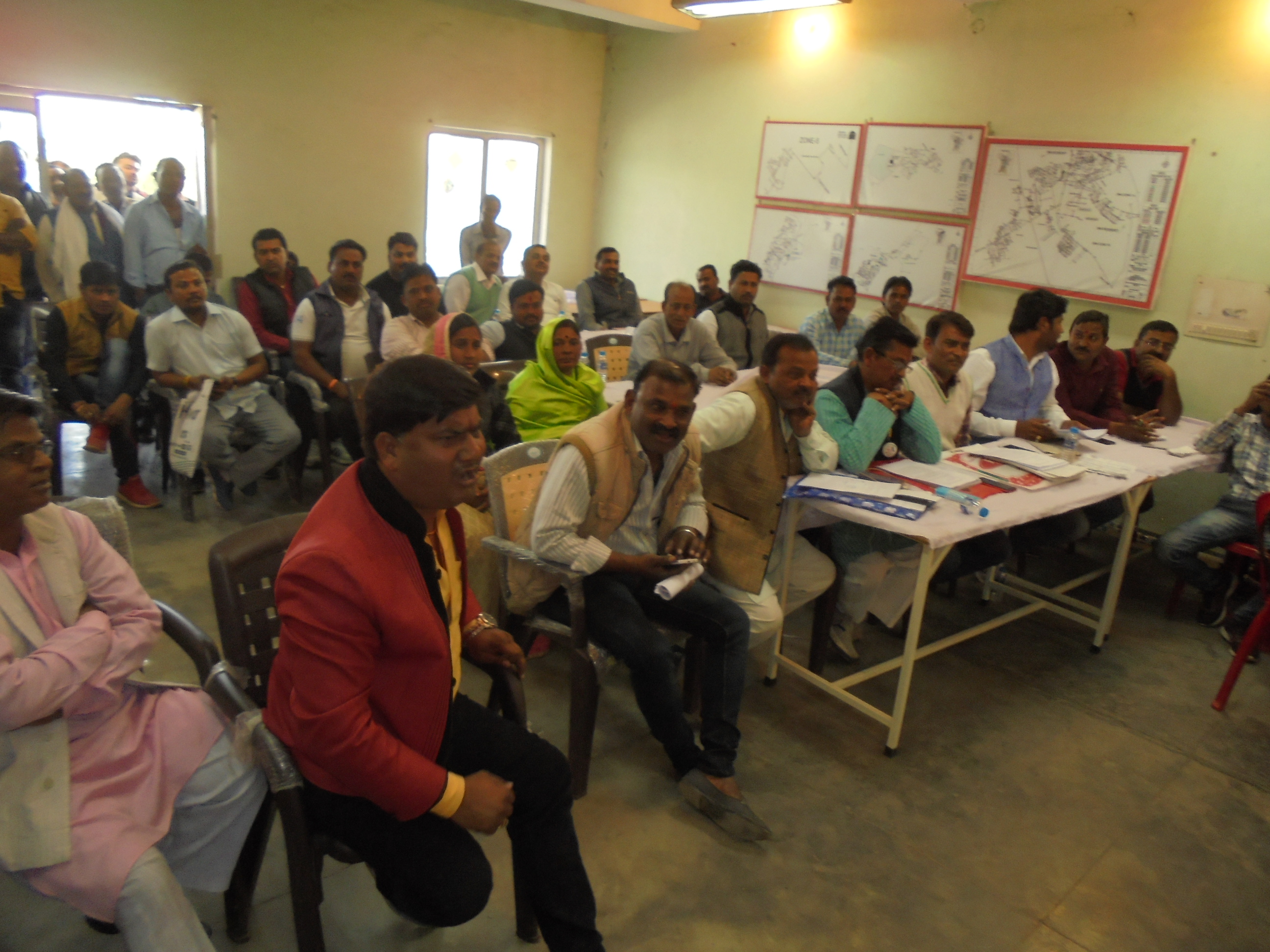 munispalaty, ward, construction, toilets, datia news in hindi, mp news