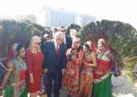 taj mahal, cm yogi aditynath, israel primeminister benjamin netanyahu, benjamin netanyahu's wife, benjamin netanyahu' wife sara, tajmahal, sara, agra police, tourist, shilpgram, dashahra ghat, hotel amar, braj folk art