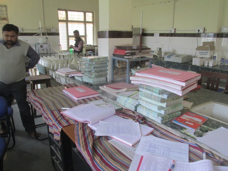 Health, cards created; decreasing, analysis, bhind news, bhind news in hindi, mp news