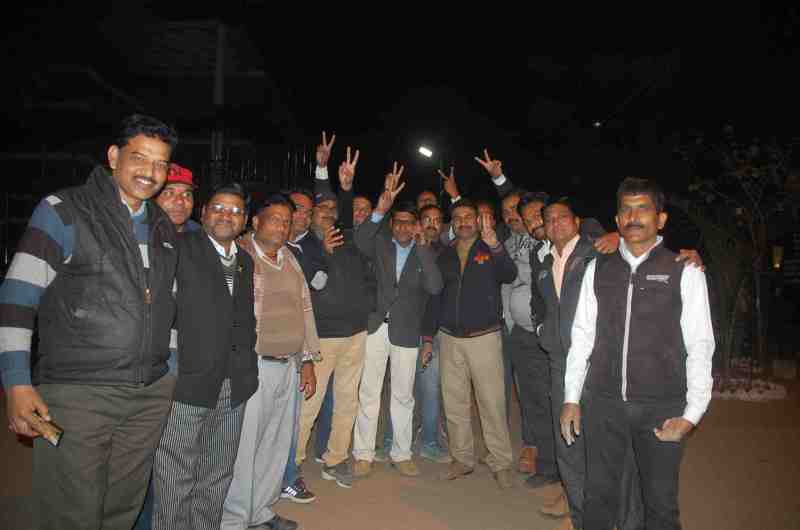 लगातार दूसरी बार बने अध्यक्ष रघुवीर सिंह तोमर, एक पक्षीय दिखा मुकाबला