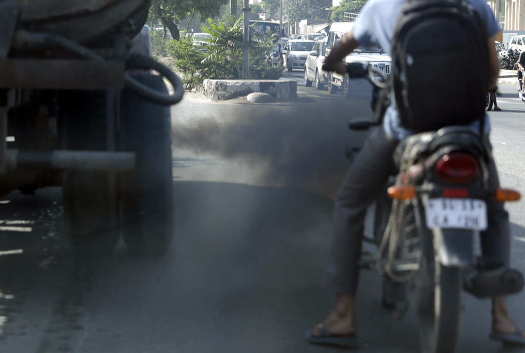 pollution in lucknow
