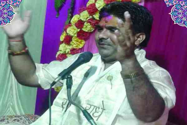 शहर से लेकर ग्रामीण क्षेत्रों में हो रहा श्रीमद् भागवत कथा व नवधा रामायण, भक्ति में मस्त हैं श्रद्धालु, देखिए झलकियां