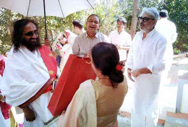 Sanjay Leela Bhansali and Shri Shri Ravishankar