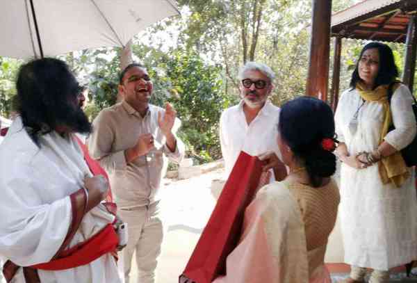 Sanjay Leela Bhansali and Shri Shri Ravishankar