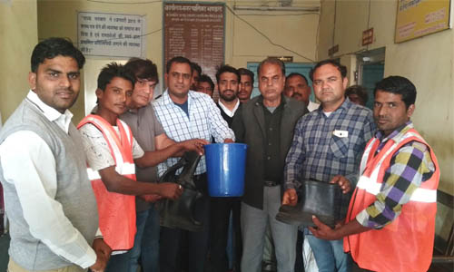 11 hundred garbage receptacles