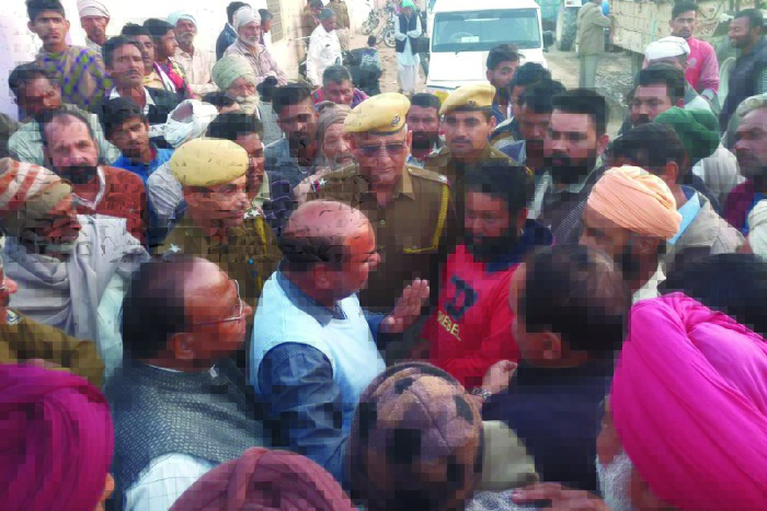 farmer angry on gaushala management